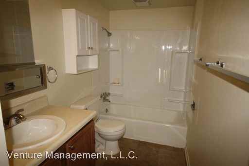 Valley Acres 1150-1152 Luster Lane - Photo 3 of 5