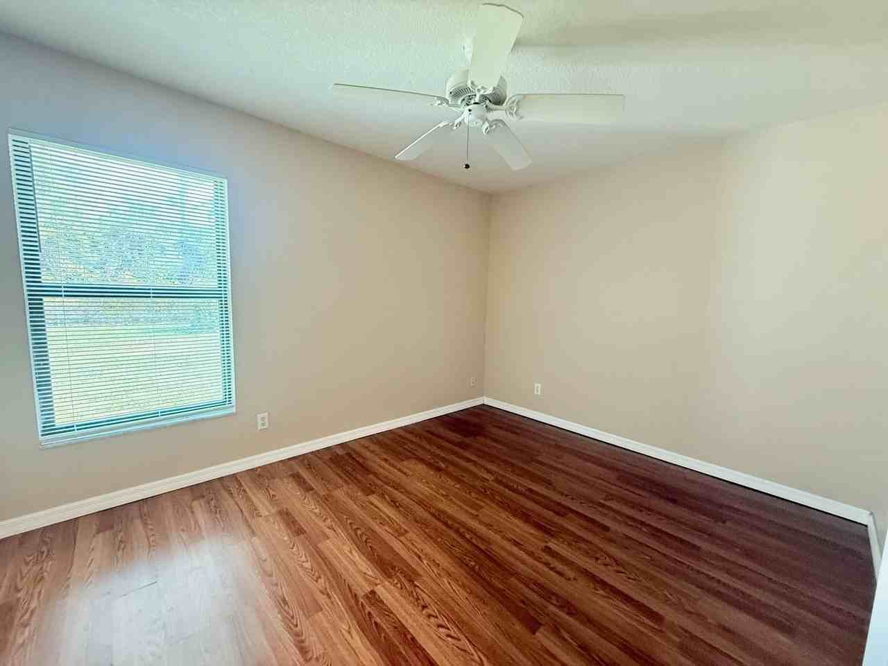 1626 N Cranberry Blvd - Photo 7 of 19