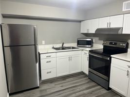 featured image of 741 W Wood St