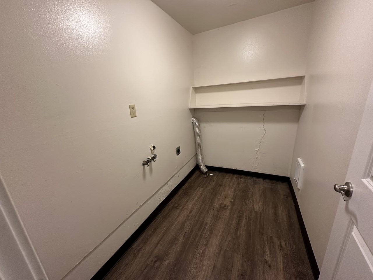 2820 Madison St - Photo 3 of 11