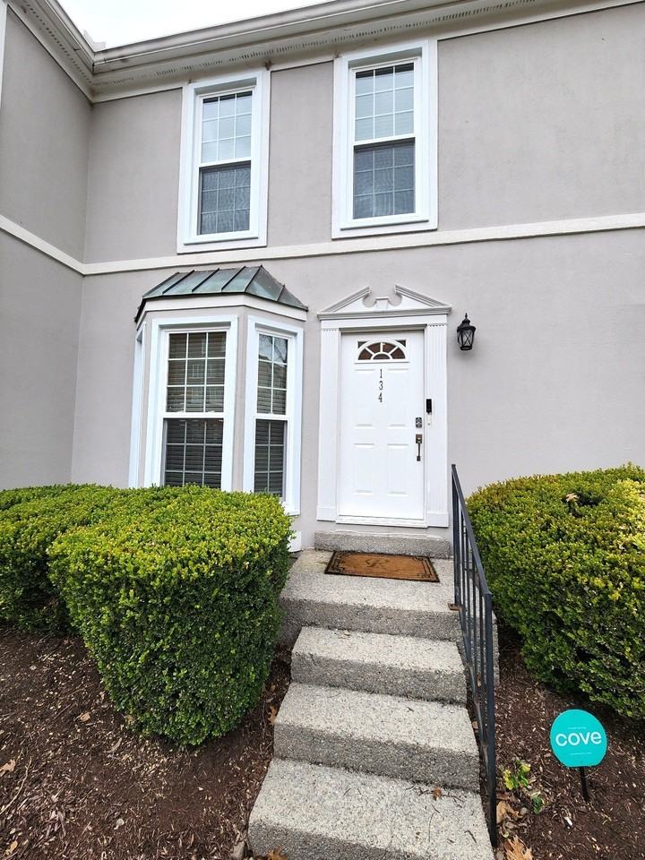 134 Acklen Park Dr - Photo 3 of 40