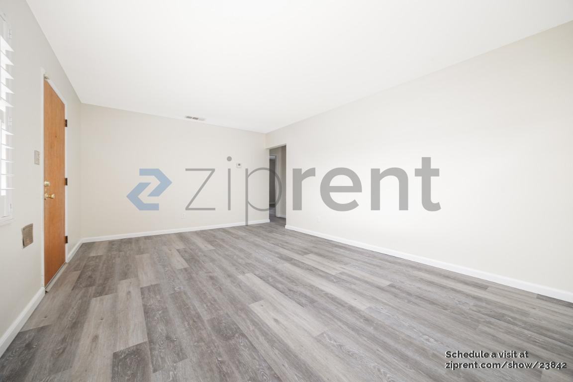 4941 Reynolds St - Photo 2 of 4