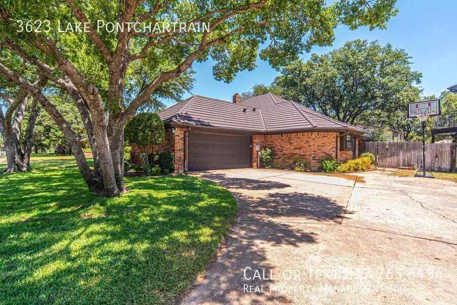 3623 Lake Pontchartrain Dr - Photo 3 of 25