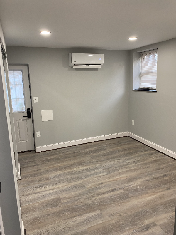 2501 Linden Ave - Photo 6 of 10