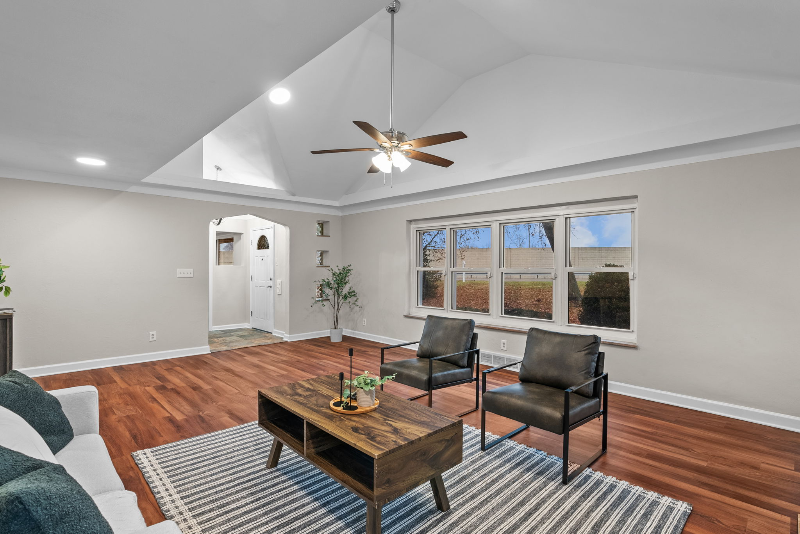 4865 Theiss Rd - Photo 2 of 16