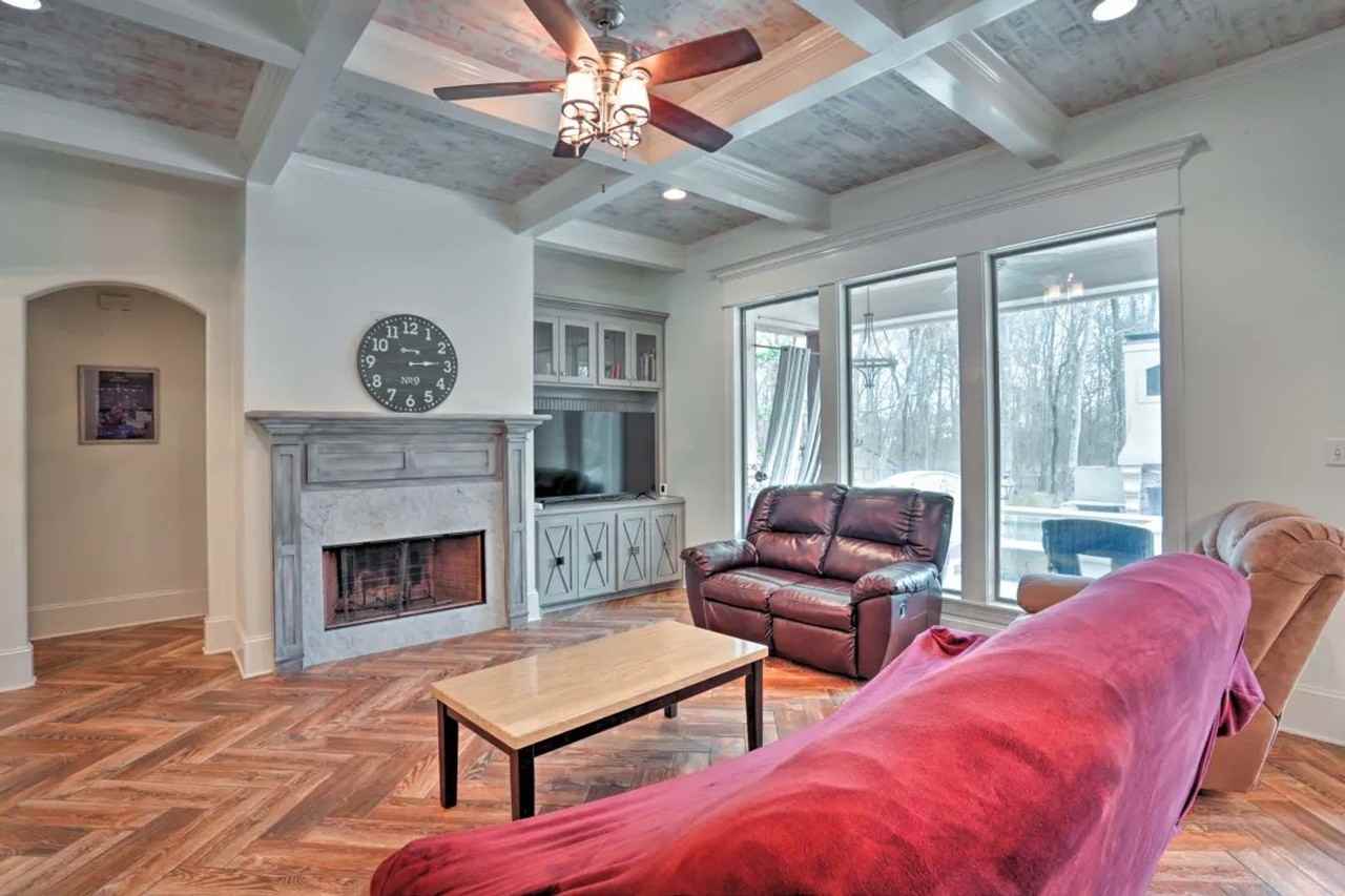 111 Haymarket Ct - Photo 4 of 24