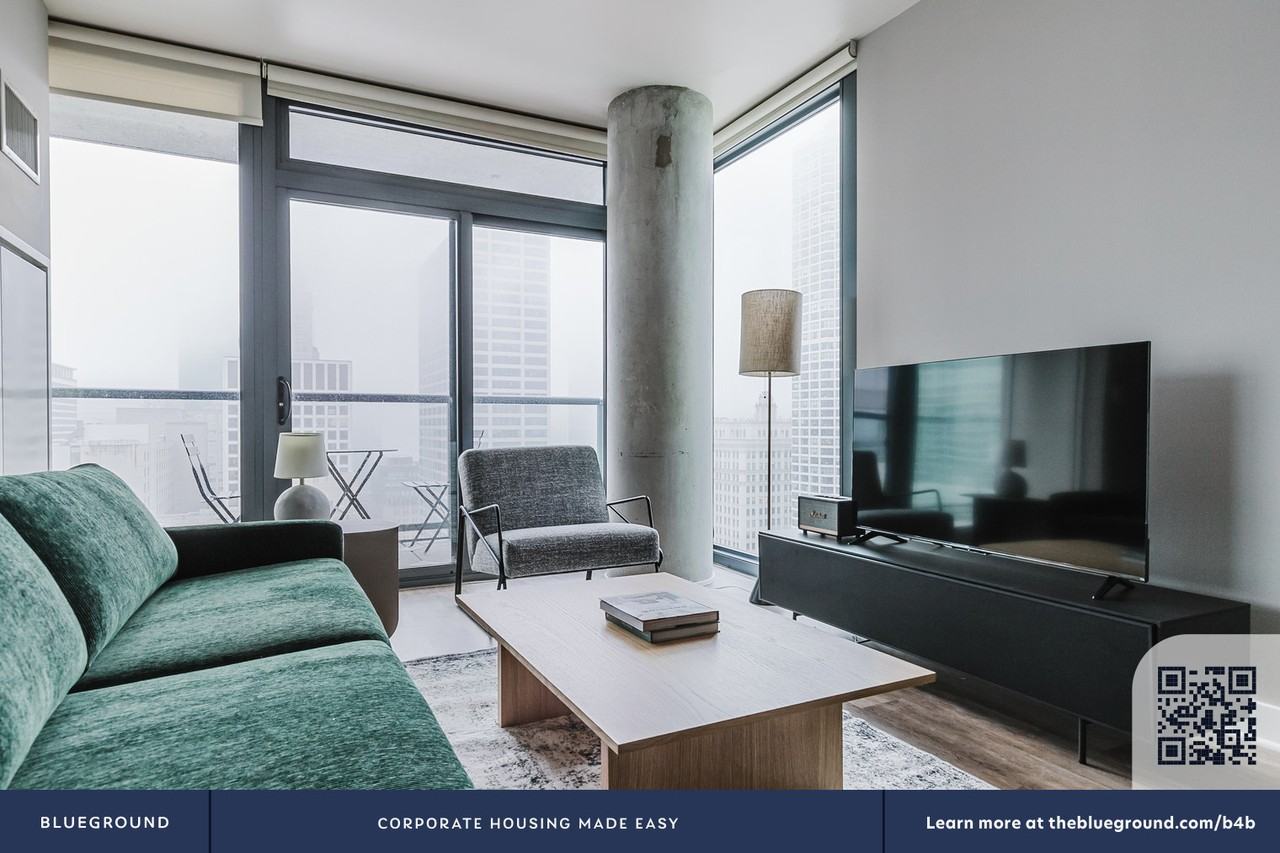 505 North State Street - Photo 6 of 38