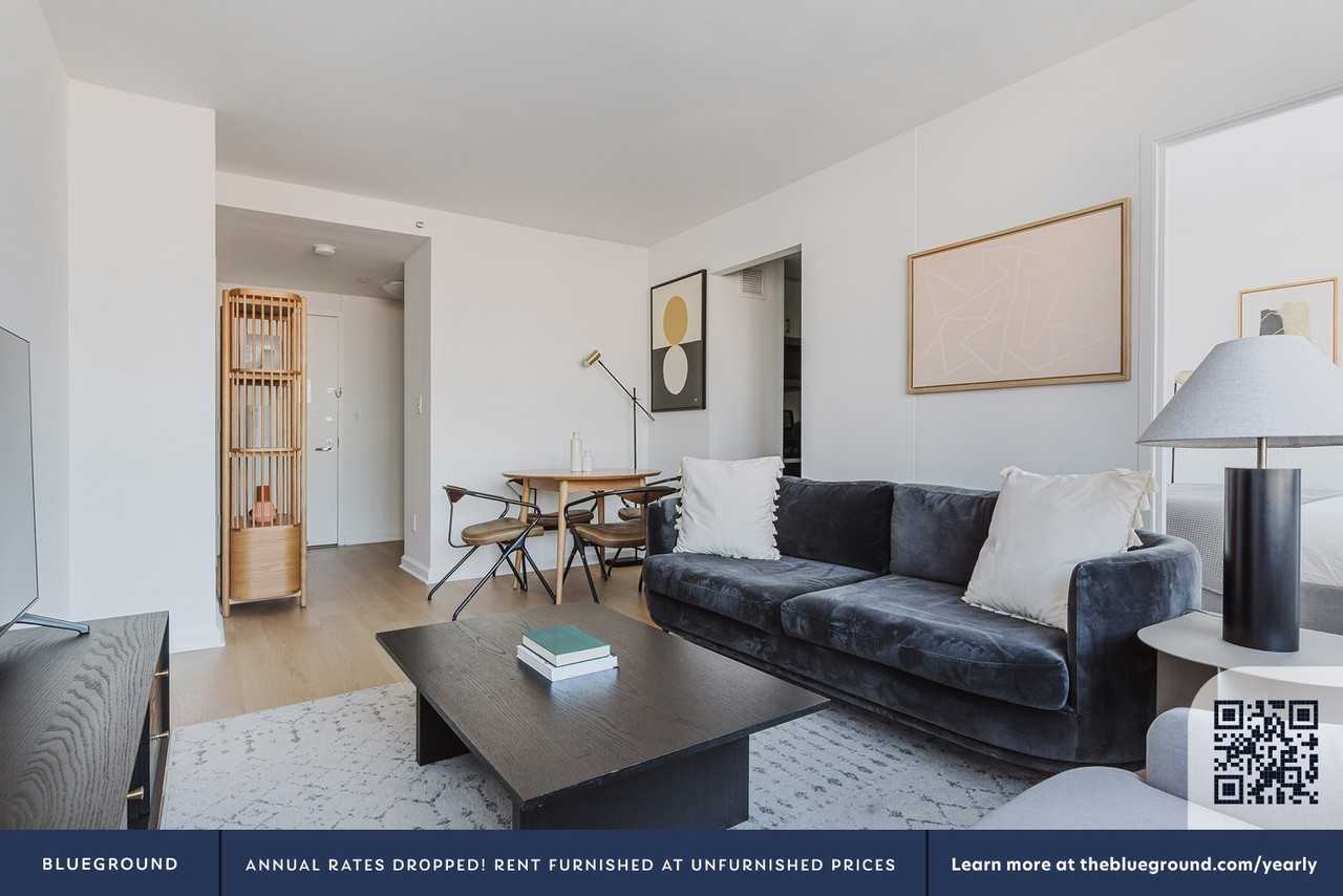 500 West 56th Street - Photo 4 of 32