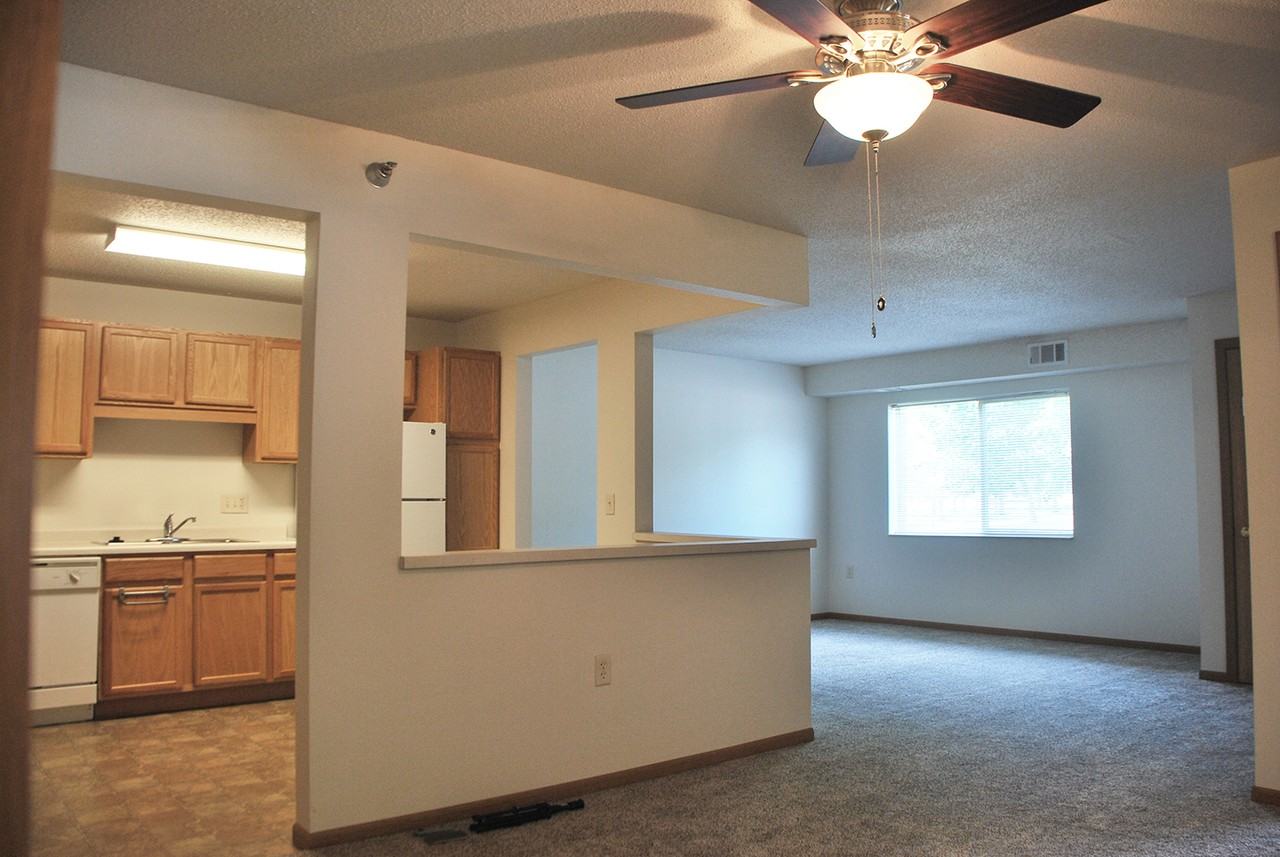 Central Square Apartments - Photo 5 of 22