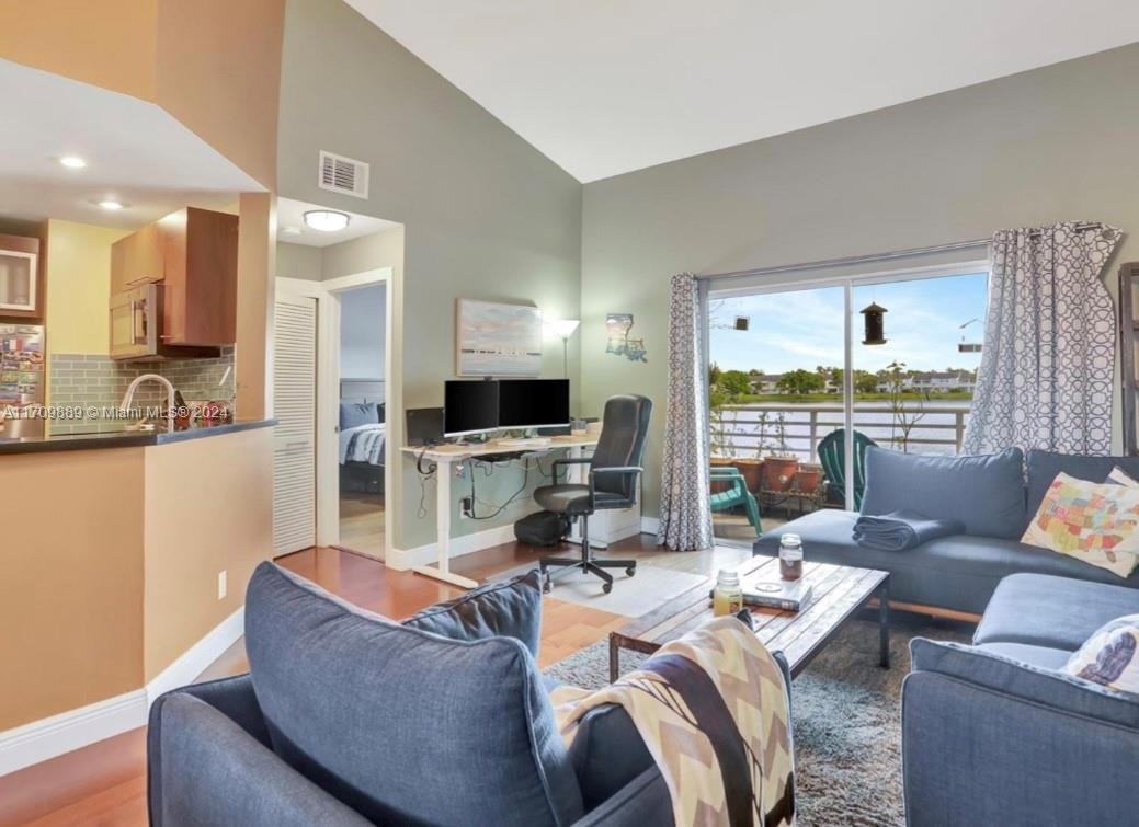 3425 Nw 44th St #207 - Photo 3 of 8