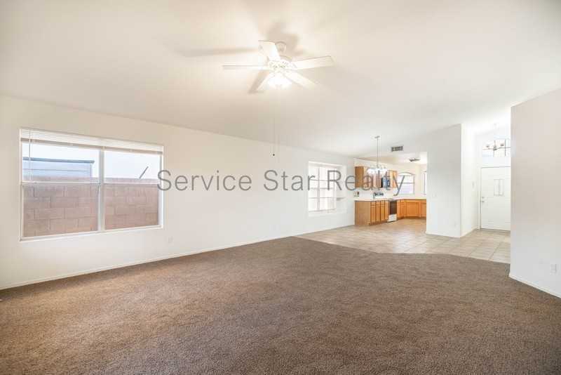 4510 E Verbena Dr - Photo 7 of 32