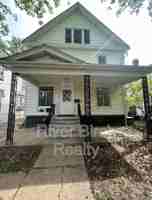 featured image of 430 W Edwards St