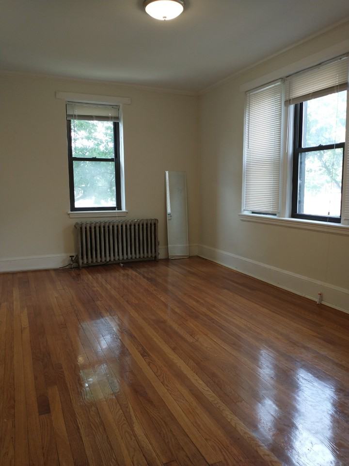 53 Fellsway W #7 - Photo 4 of 6