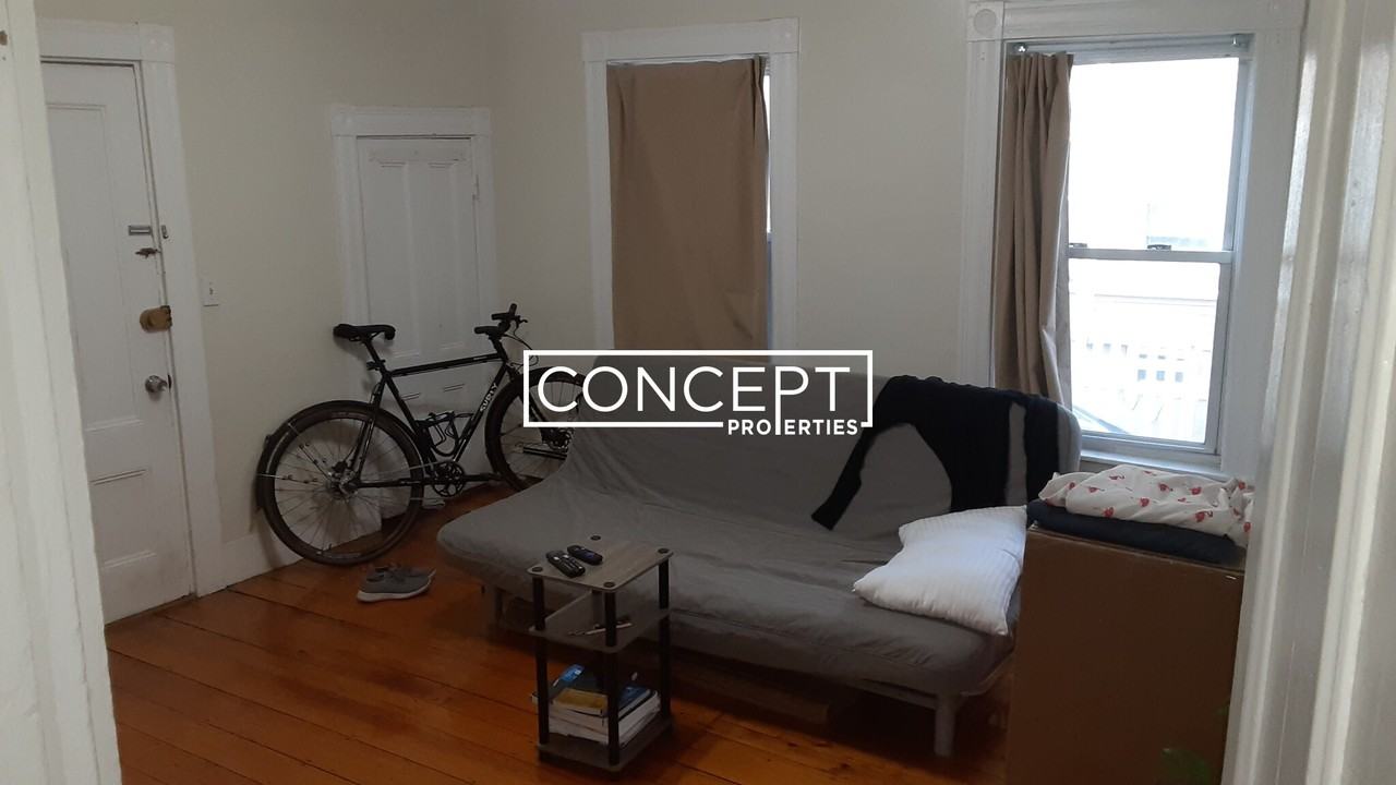 25 Everett St #1 - Photo 5 of 24