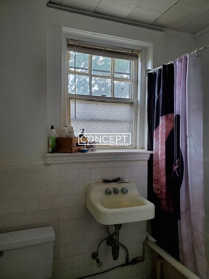 9 James St #6 - Photo 7 of 8