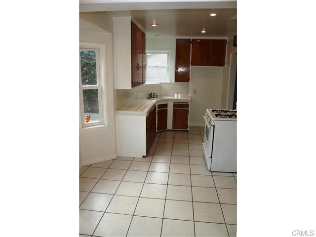 5942 Lorelei Ave - Photo 2 of 27