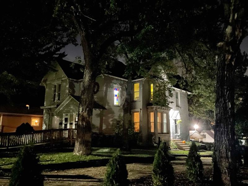 524 Park Ave #4 - Photo 3 of 19