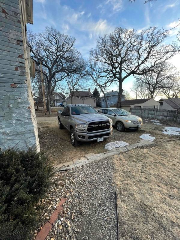 524 Park Ave #4 - Photo 5 of 19