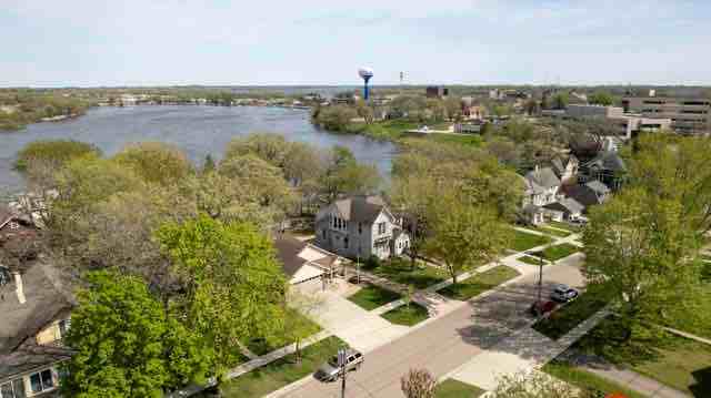 524 Park Ave #4 - Photo 6 of 19