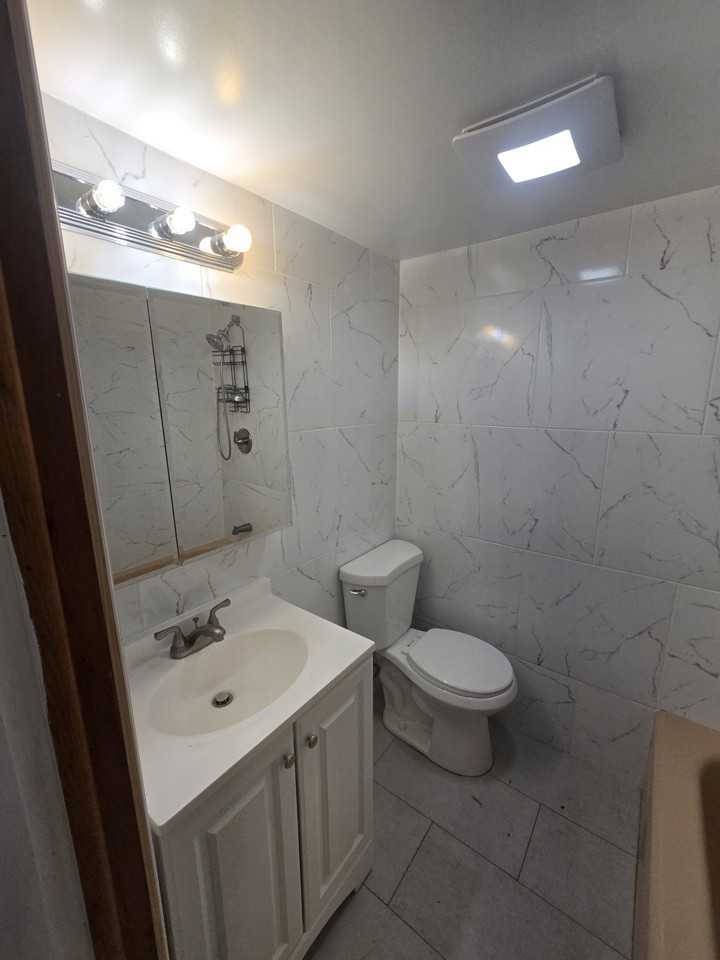 86 Indian Head Rd - Photo 2 of 12