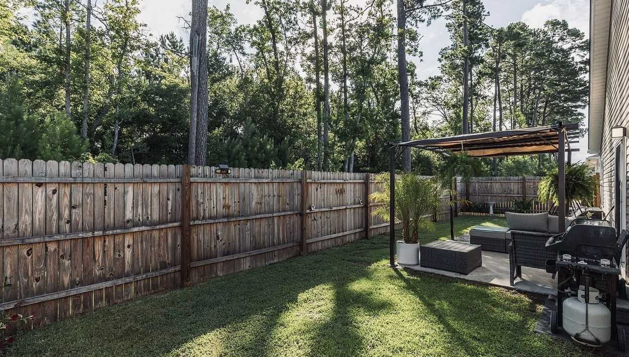 765 Landmark Cv #NA - Photo 3 of 5