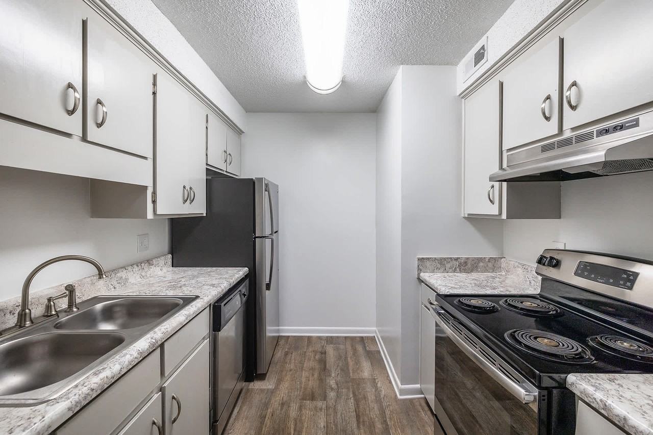 Wellington Place - Photo 7 of 23