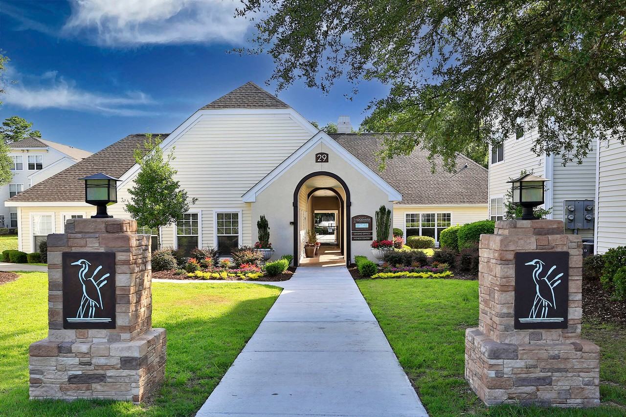 29 Edgewater - Photo 2 of 42