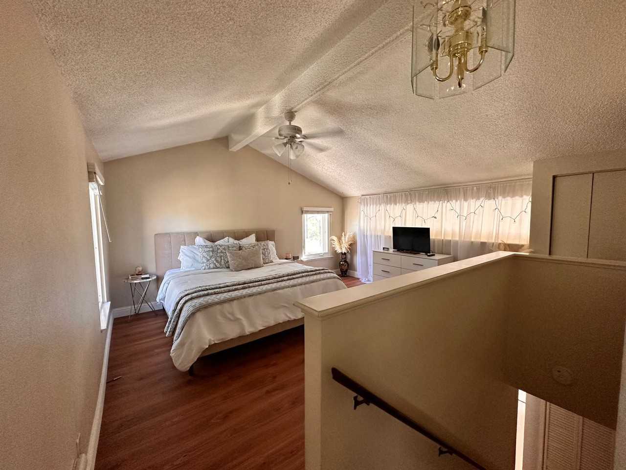 2338 Roundhouse Rd - Photo 7 of 15
