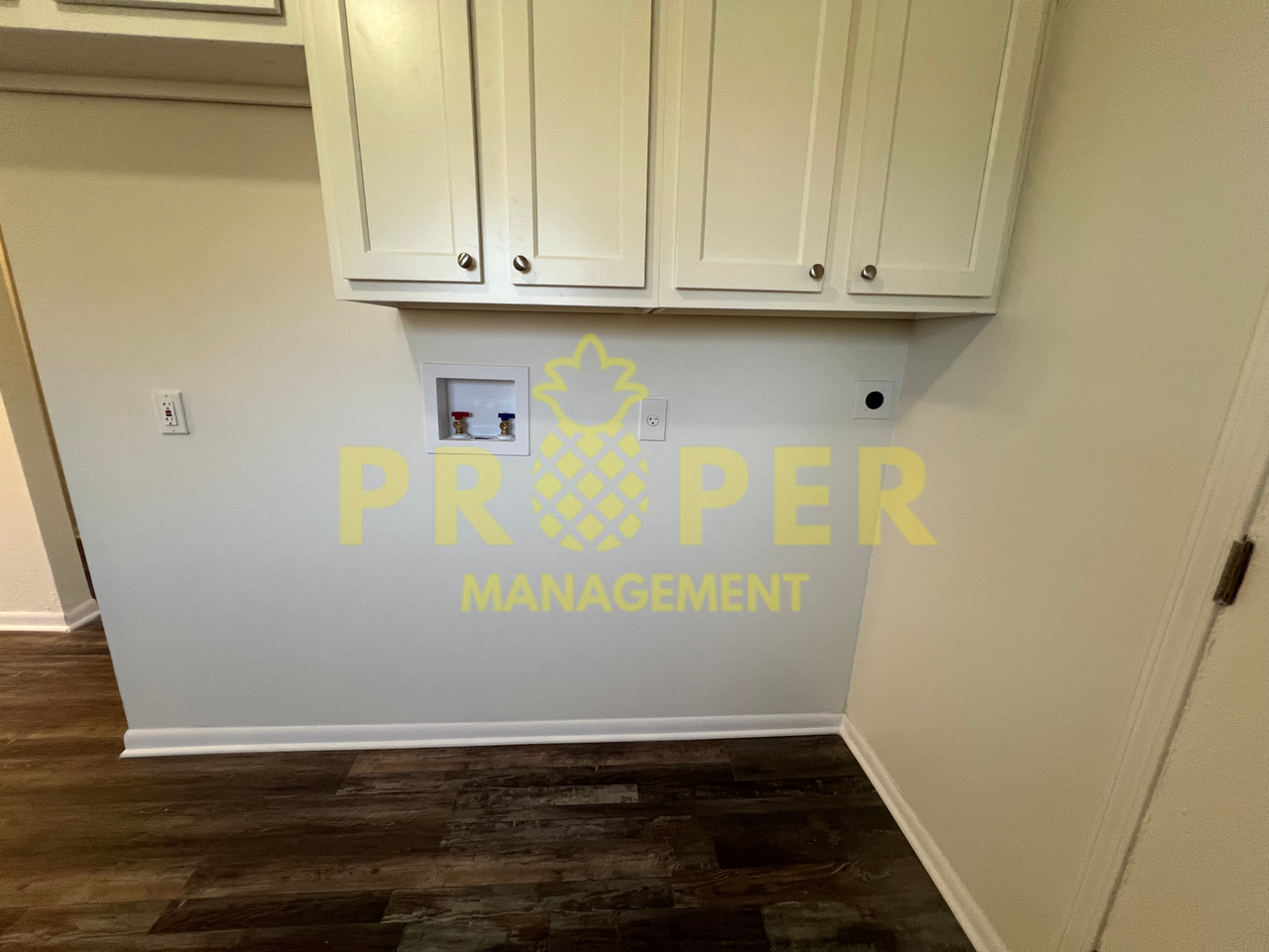 1725 Hopewell Ave - Photo 6 of 10