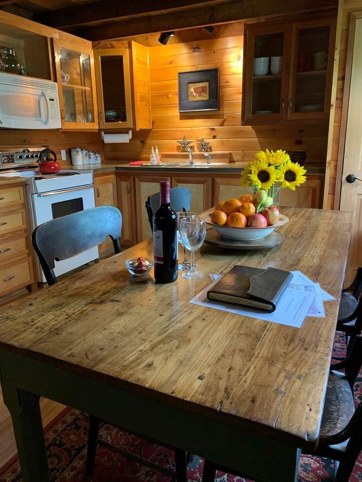 266 Highland Farm Rd - Photo 5 of 11