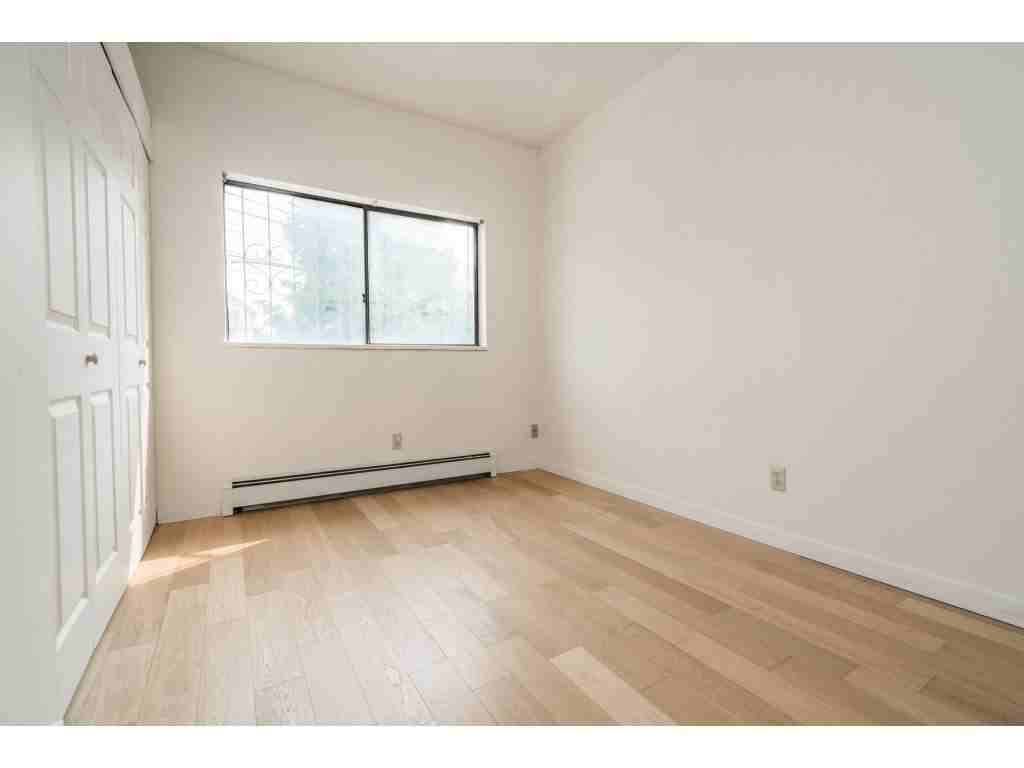 426 East Hastings Street - Photo 6 of 8