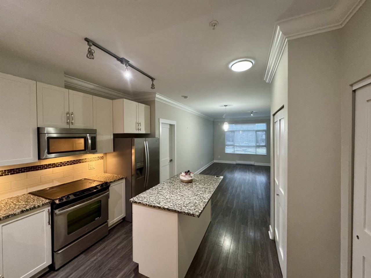 20861 83rd Ave - Photo 2 of 16