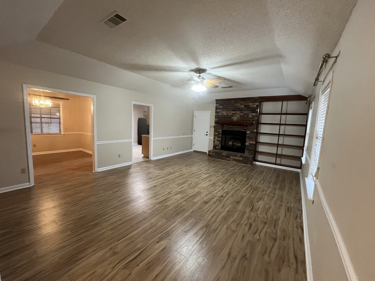 3751 Earlynn Dr #NA - Photo 3 of 14