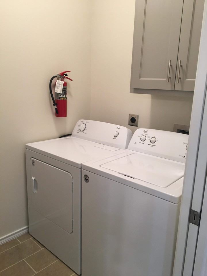 5912 Nightingale #1 - Photo 3 of 6