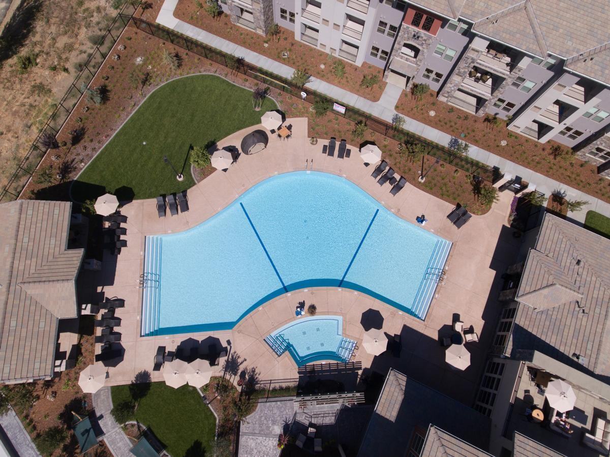 3900 Business Center Dr - Photo 3 of 49