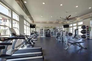 featured image of 3900 Business Center Dr