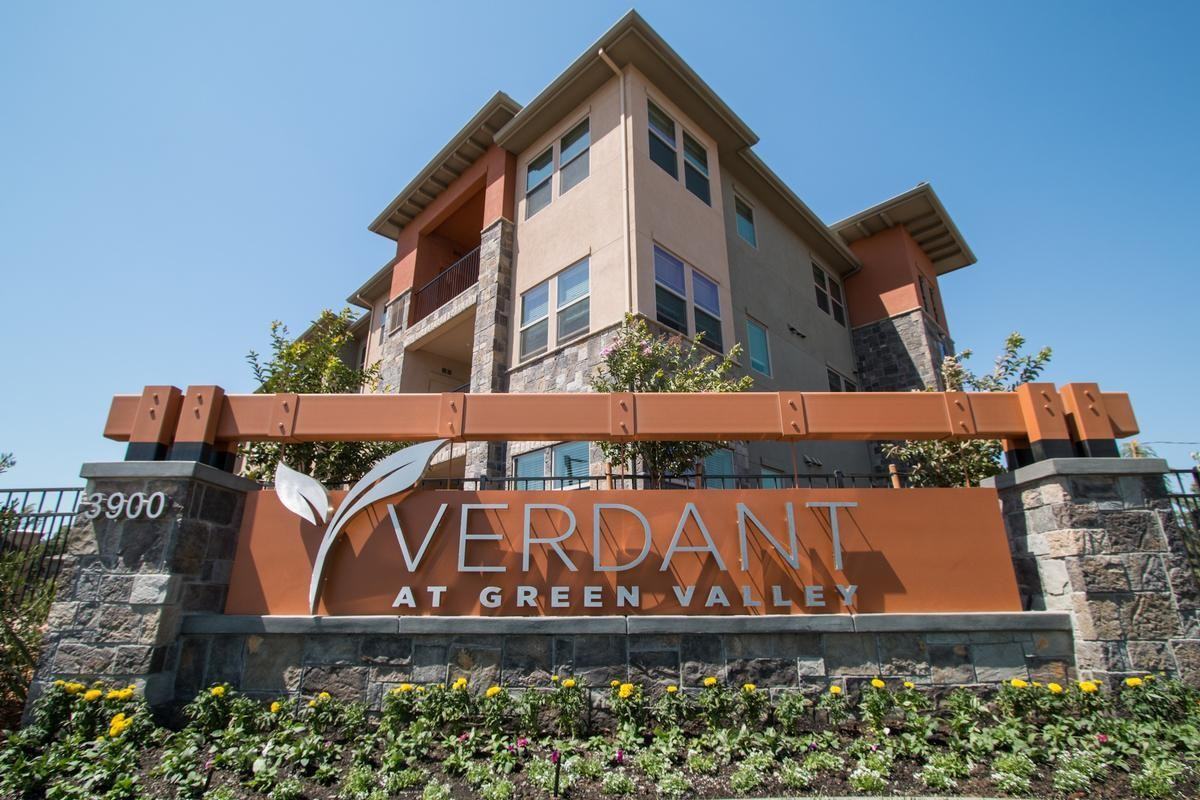 3900 Business Center Dr - Photo 2 of 49