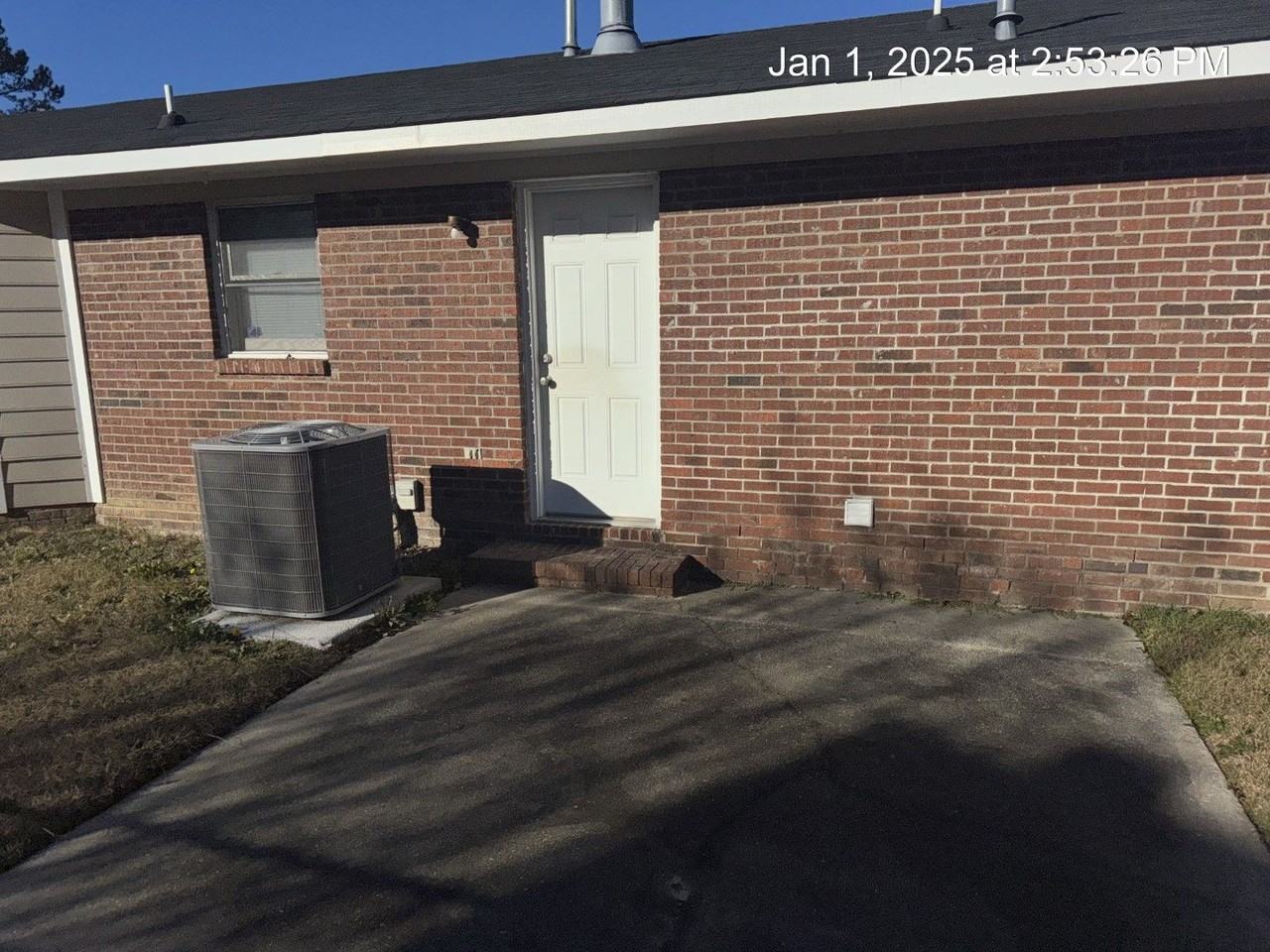 5021 Paulson Dr - Photo 3 of 23