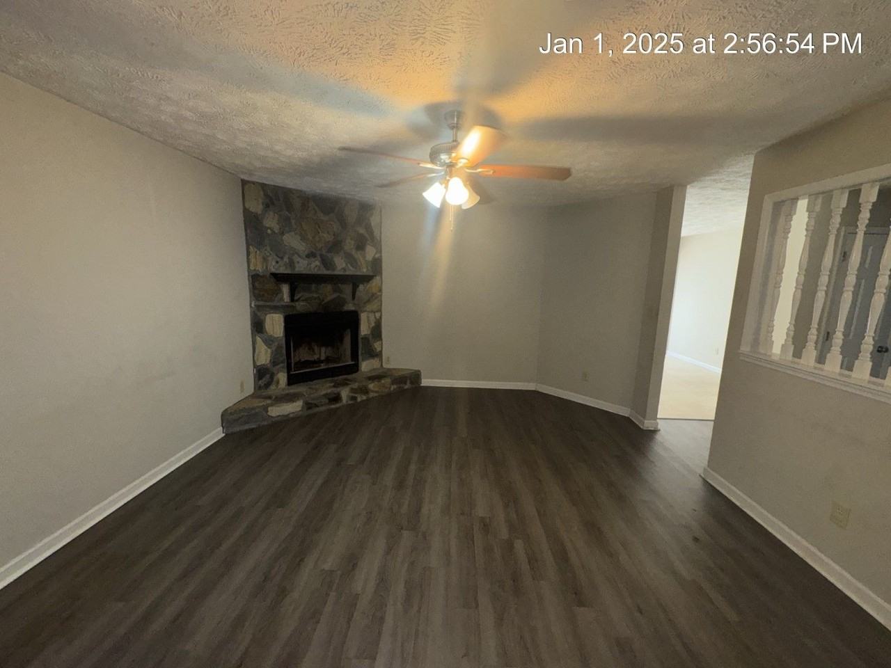 5021 Paulson Dr - Photo 5 of 23