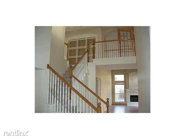 3816 Acacia Trail - Photo 2 of 8