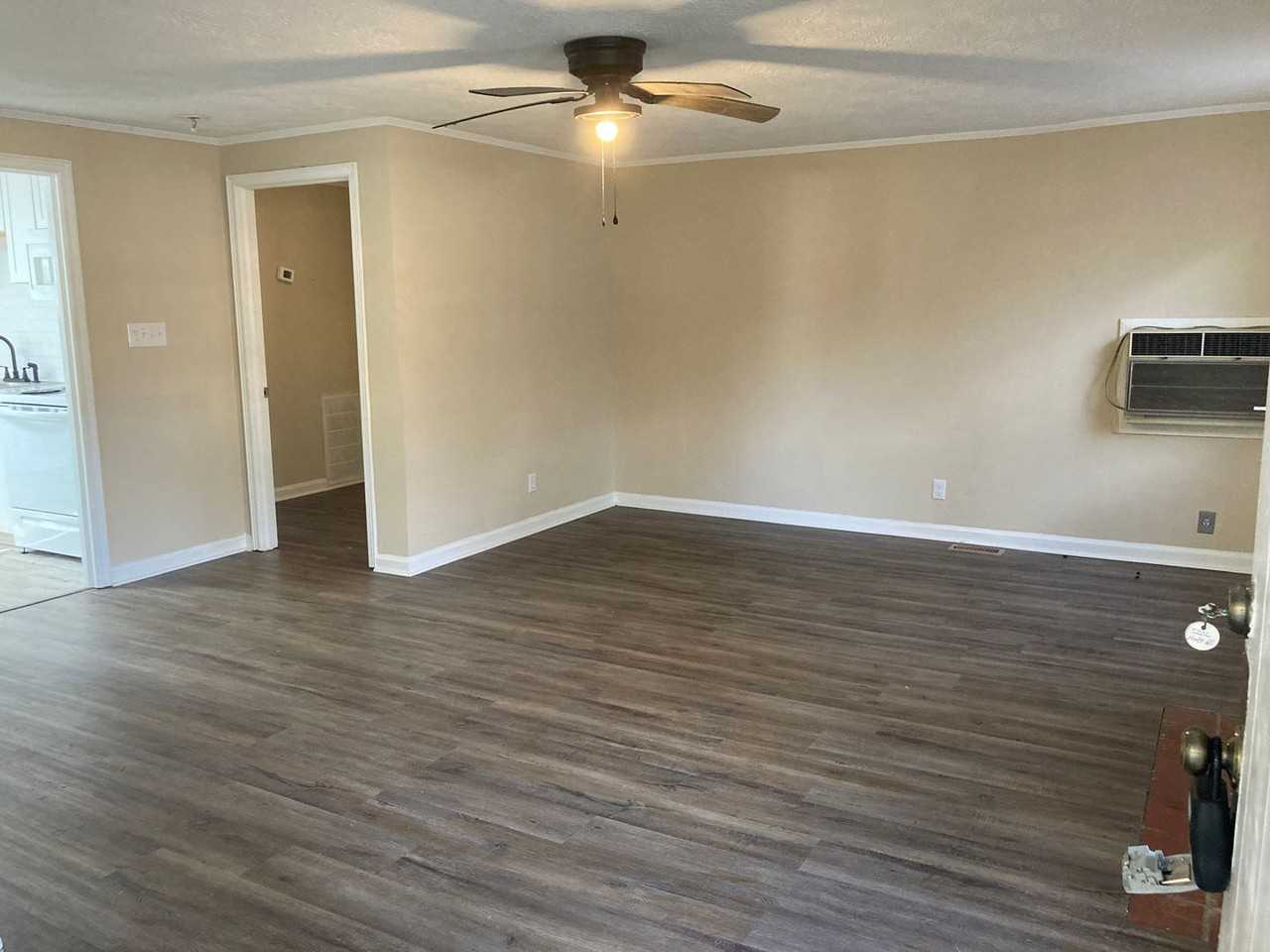 3226 Holt Rd - Photo 6 of 20