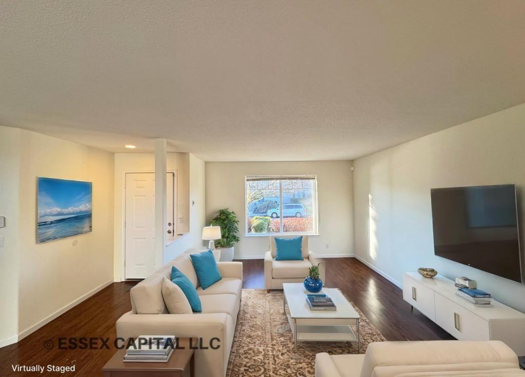 1120 Se Sumner St - Photo 2 of 9