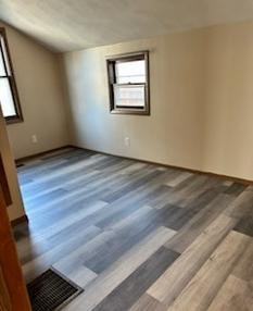 1309 E 5th St - Photo 3 of 7