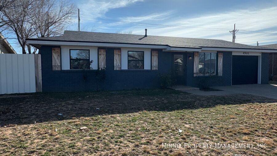 4501 Lehigh St - Photo 3 of 28