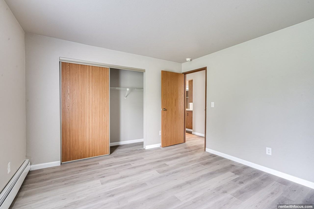 Nova Apartments - Photo 7 of 23
