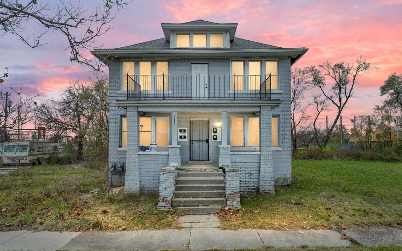 9839 Woodside St #A - Photo 2 of 11