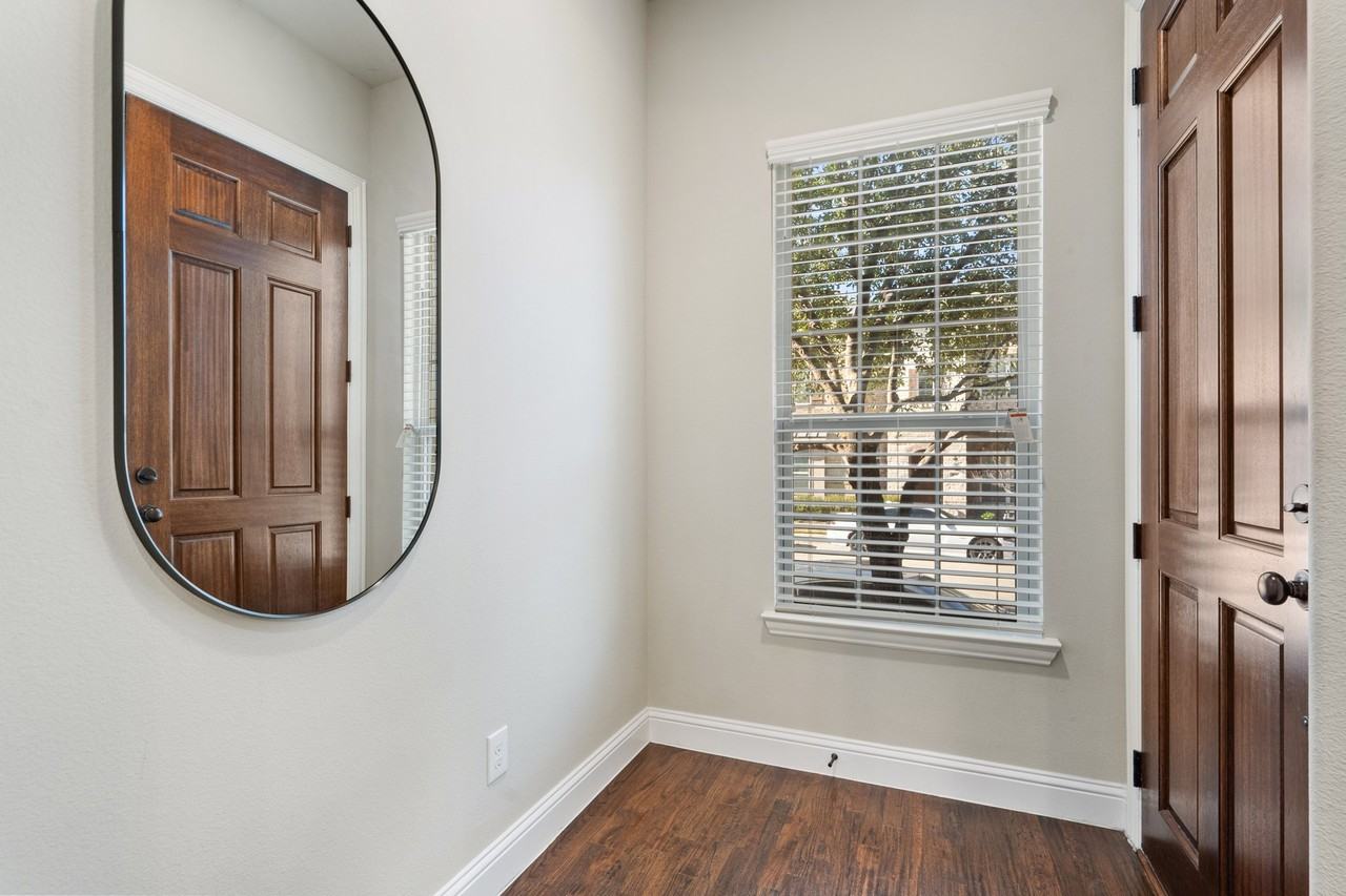 857 Dartford Dr #857 - Photo 4 of 31