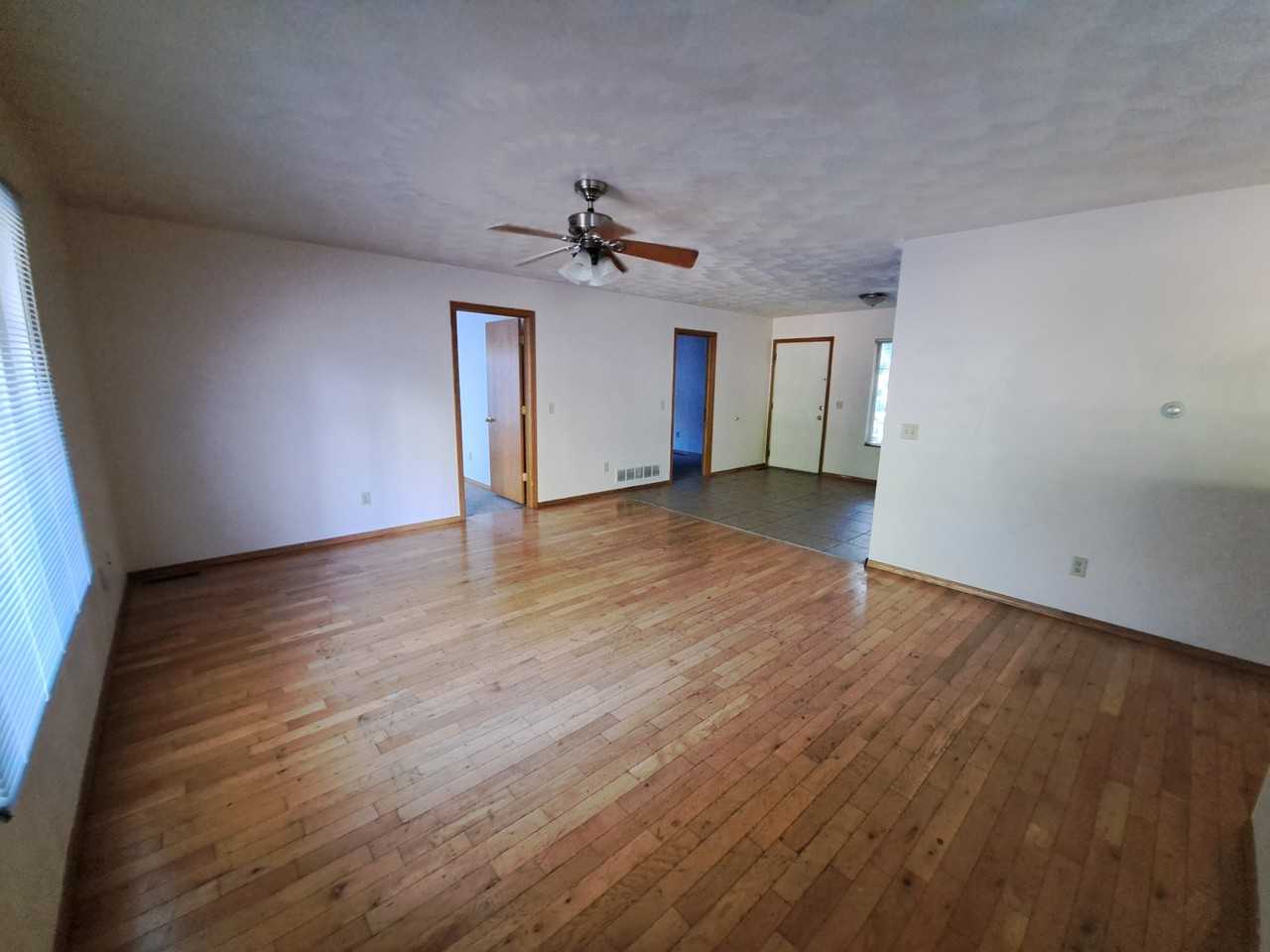 1332 Knollwood Ave #NA - Photo 4 of 14