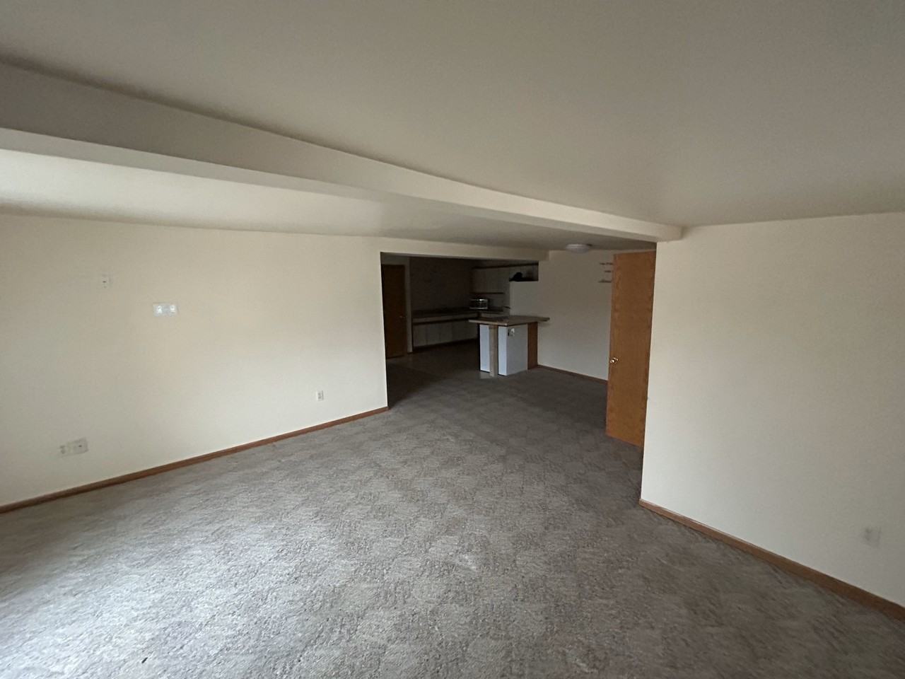 1115- Millersville Avenue - Photo 2 of 14