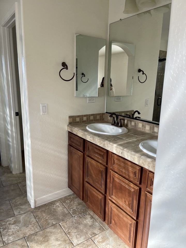 6459 S Goldfinch Dr - Photo 5 of 25